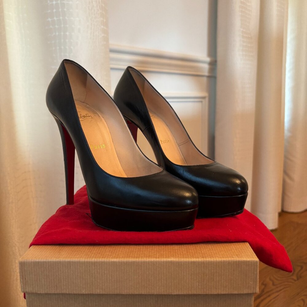 Christian Louboutin, Paris, black leather, size 39